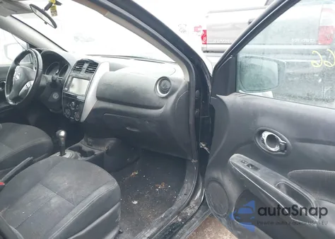 2018 Nissan Versa 1.6 Sv z USA, uszkodzony, nr VIN 3N1CN7AP7JL883167